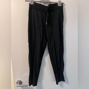 Lululemon Dance Studio Joggers - sz 6 Black